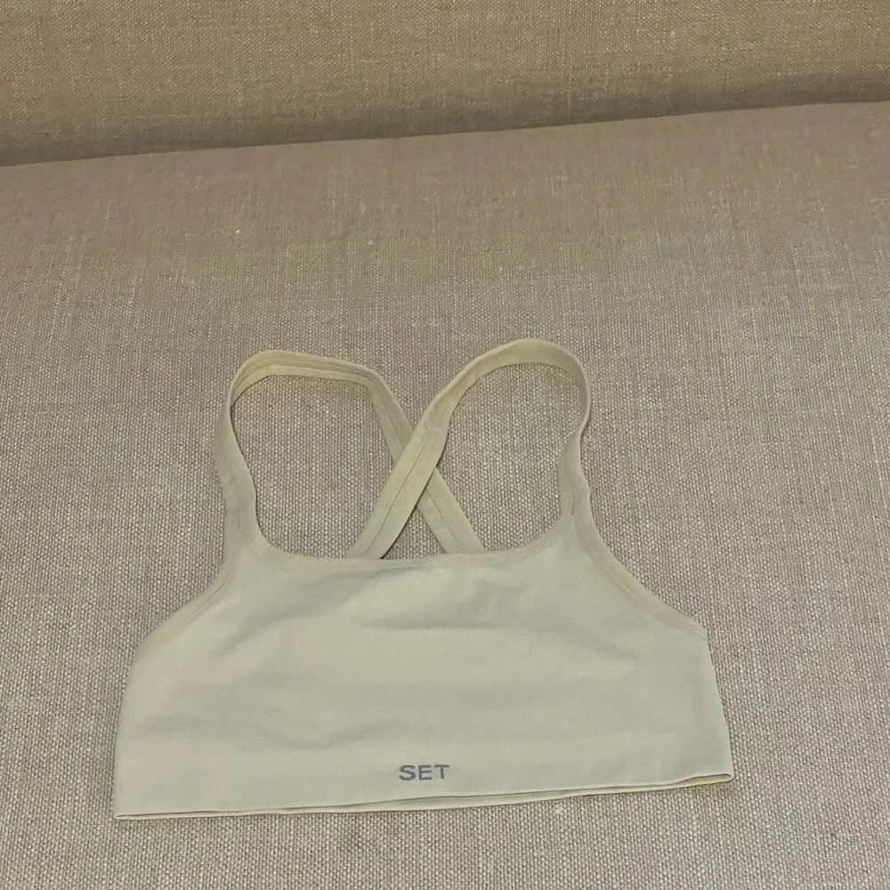 Set active bra - Picture 3 of 3